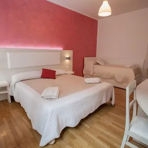 ** Bed & Breakfast Momenti Romani Italy